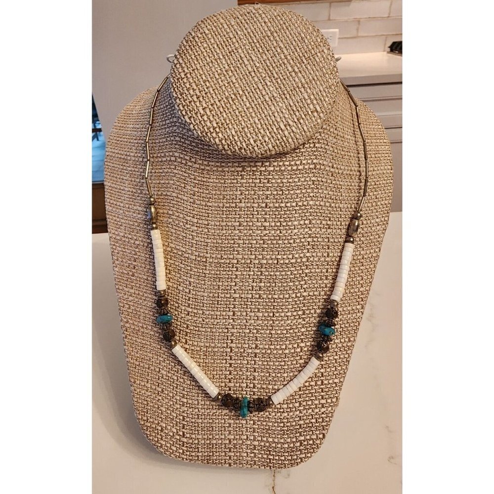 Womens 90s Vintage Necklace White Shell & Turquoise Beaded Southwestern Style